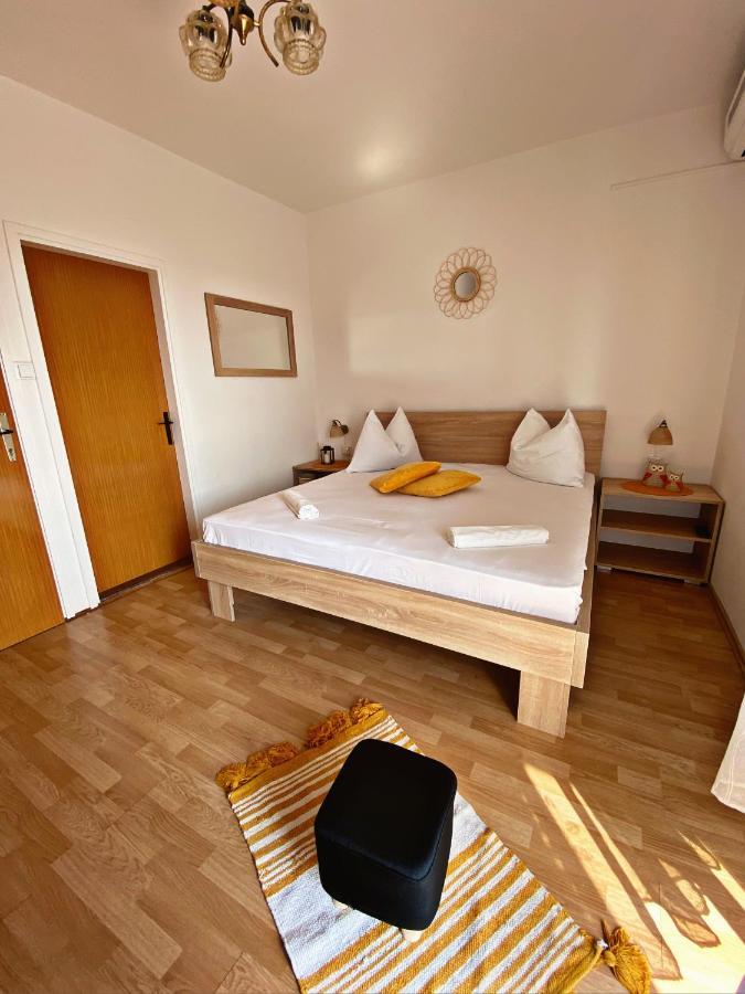 Hotel The Manzoni Family 5 Punat Exterior foto